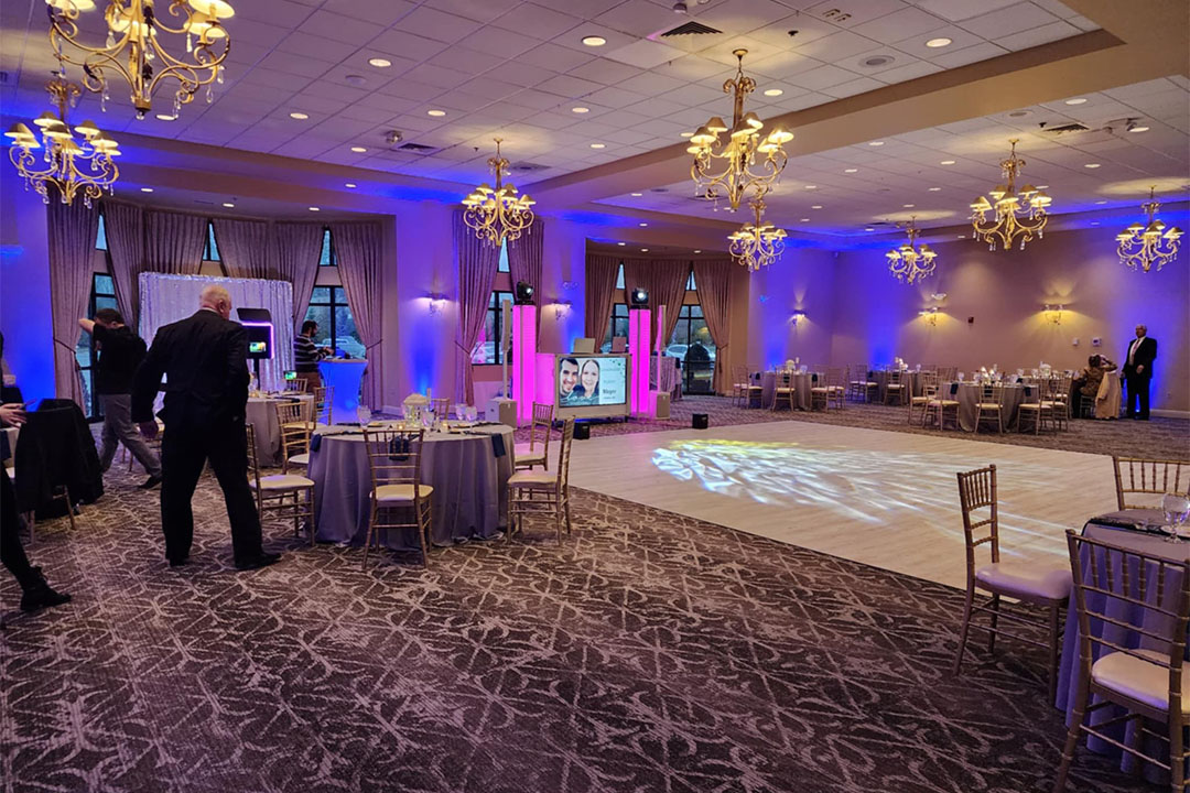 Black Tie Entertainment Photo Booth at the Blue Heron Event Center