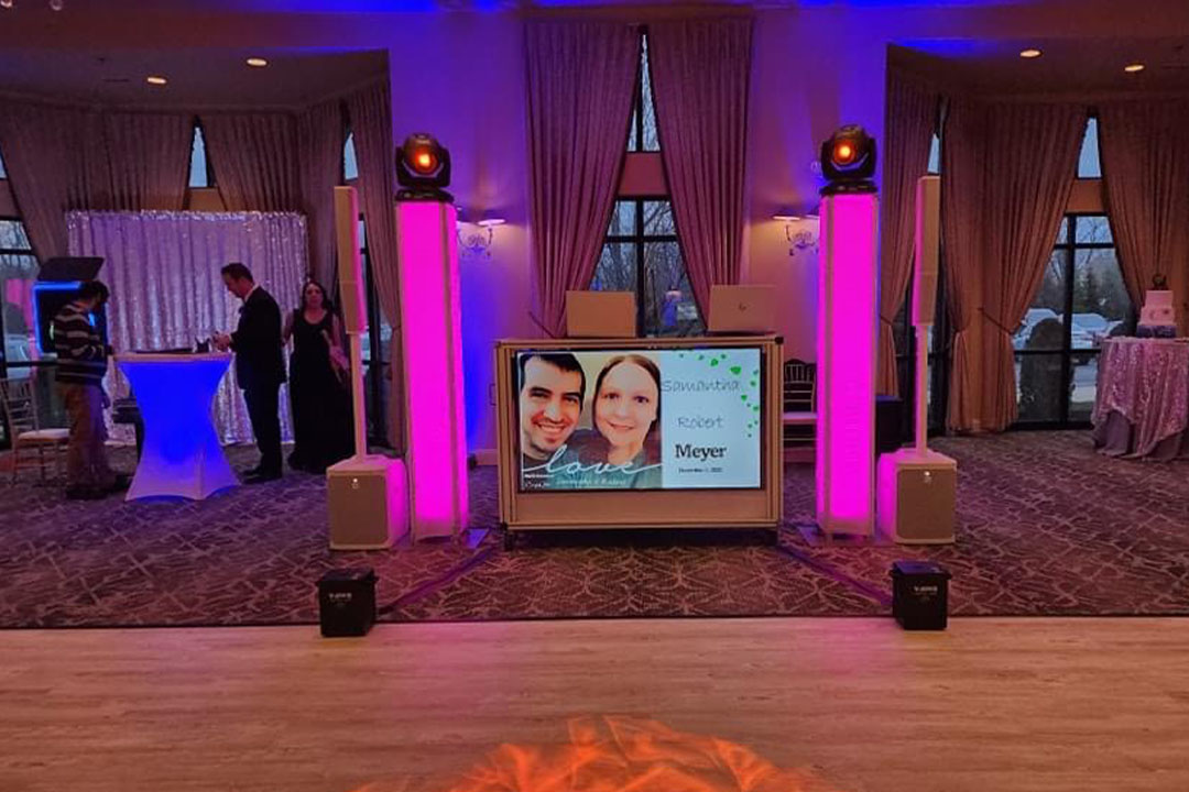 Black Tie Entertainment Dj at the Blue Heron Event Center