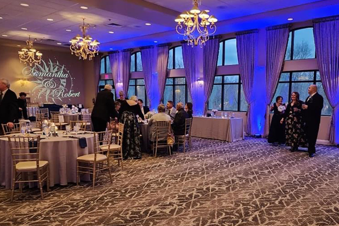 Black Tie Entertainment at the Blue Heron Event Center