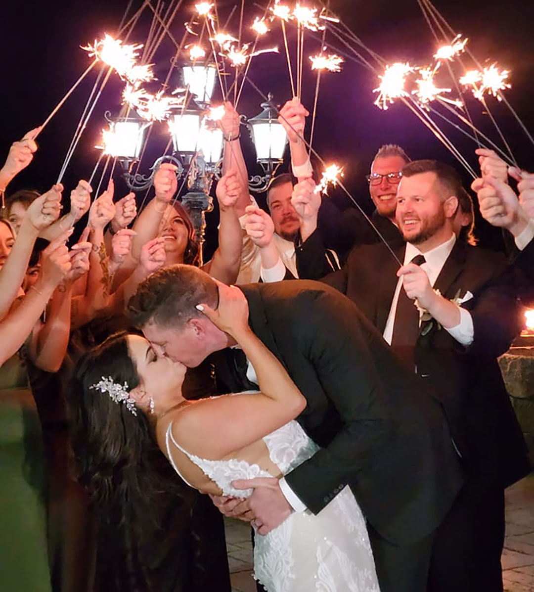 Black Tie Entertainment at Glass on Enchanted Acres