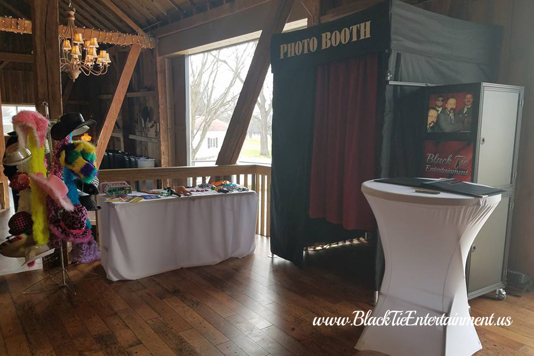 Black Tie Entertainment Photo Booth at Brookside Farm