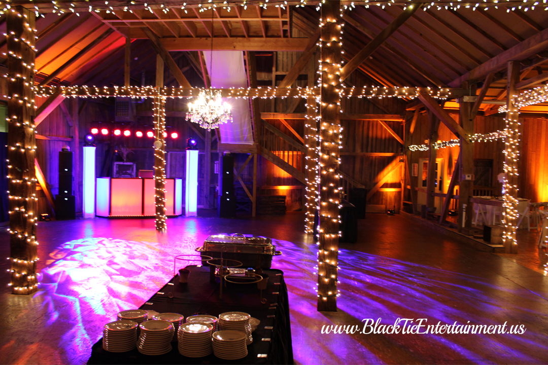 Black Tie Entertainment at Brookside Farm