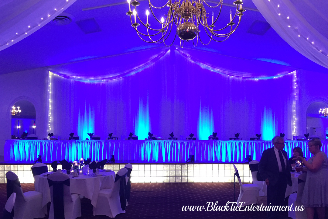 Black Tie Entertainment at Michaud's of Strongsville Ohio