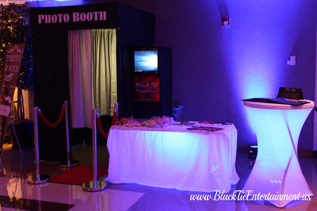 Black Tie Entertainment at St Nicholas Banquet Center