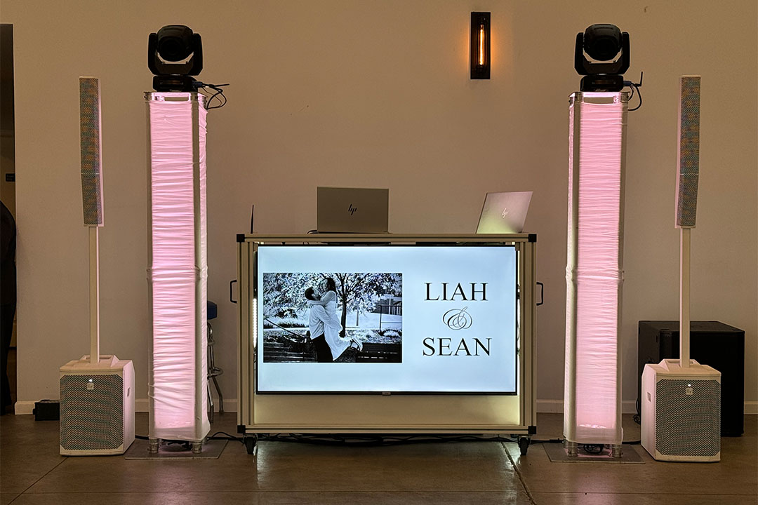 Black Tie Entertainment at The Barn at Walnut Drive